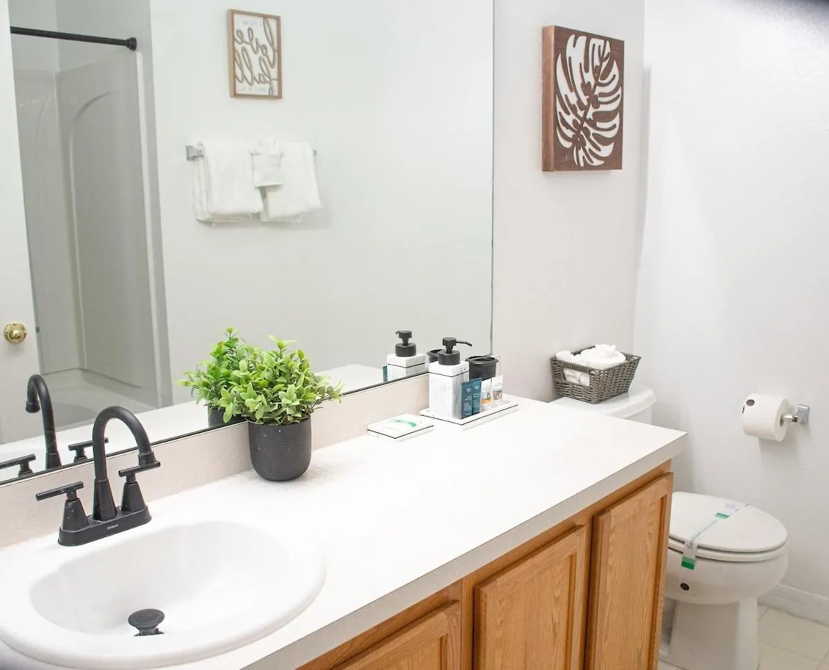 Charming Family Retreat With Pool & Amenities Disney & Top Attractions Davenport Holiday home