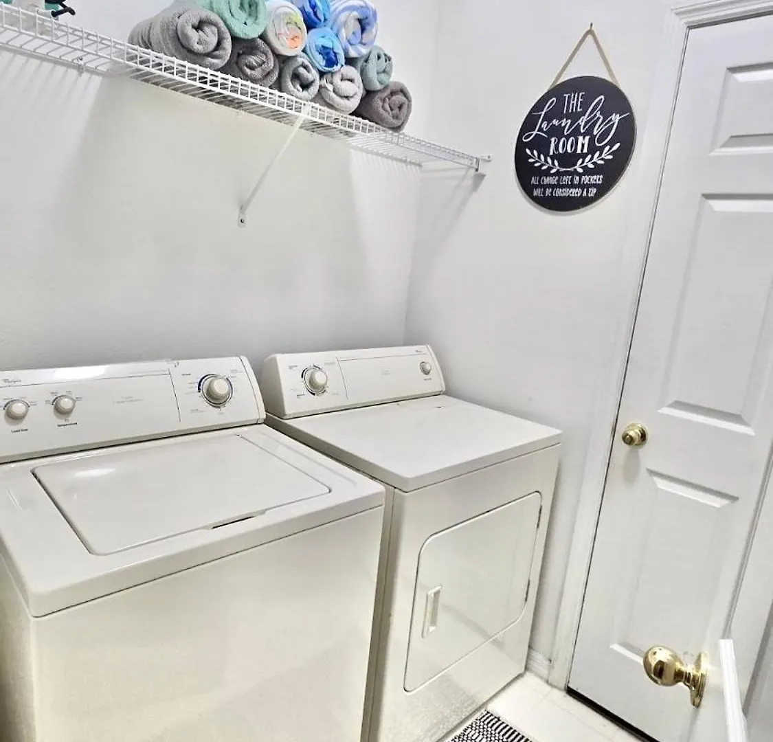 Charming Family Retreat With Pool & Amenities Disney & Top Attractions Davenport Holiday home
