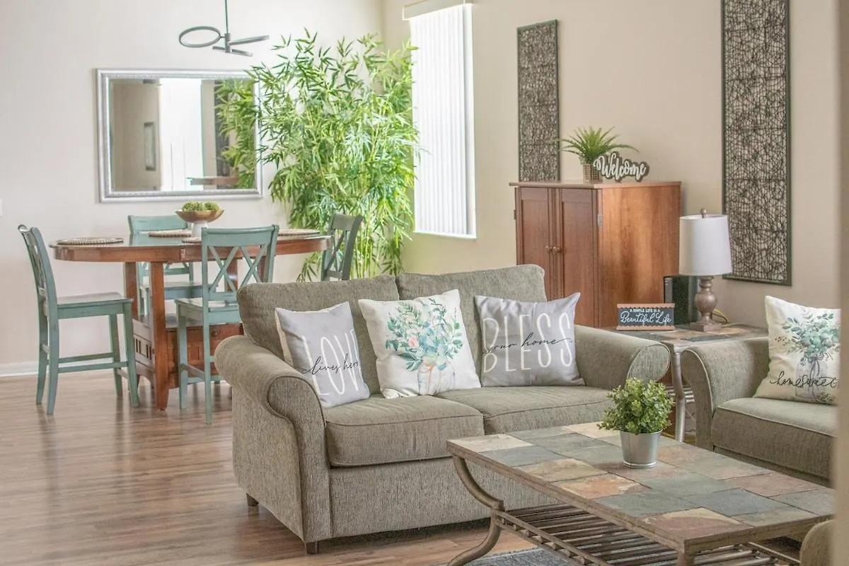 Charming Family Retreat With Pool & Amenities Disney & Top Attractions Davenport Holiday home